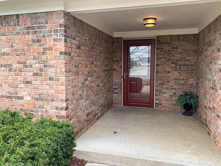 Furnished Finder property 1004497_1 photo 2