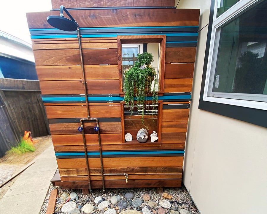 Outdoor shower