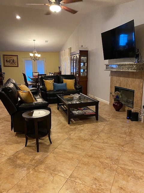 Furnished Finder property 1004526_1 photo 12