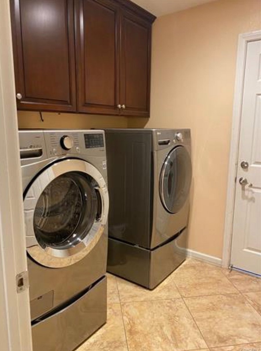 Furnished Finder property 1004526_1 photo 24