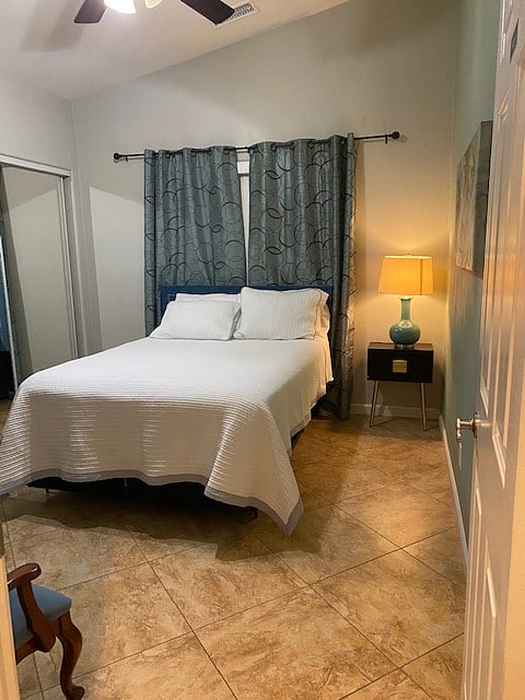 Furnished Finder property 1004526_1 photo 32