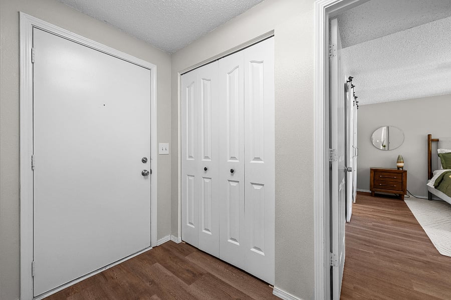 Furnished Finder property 1004527_2 photo 22