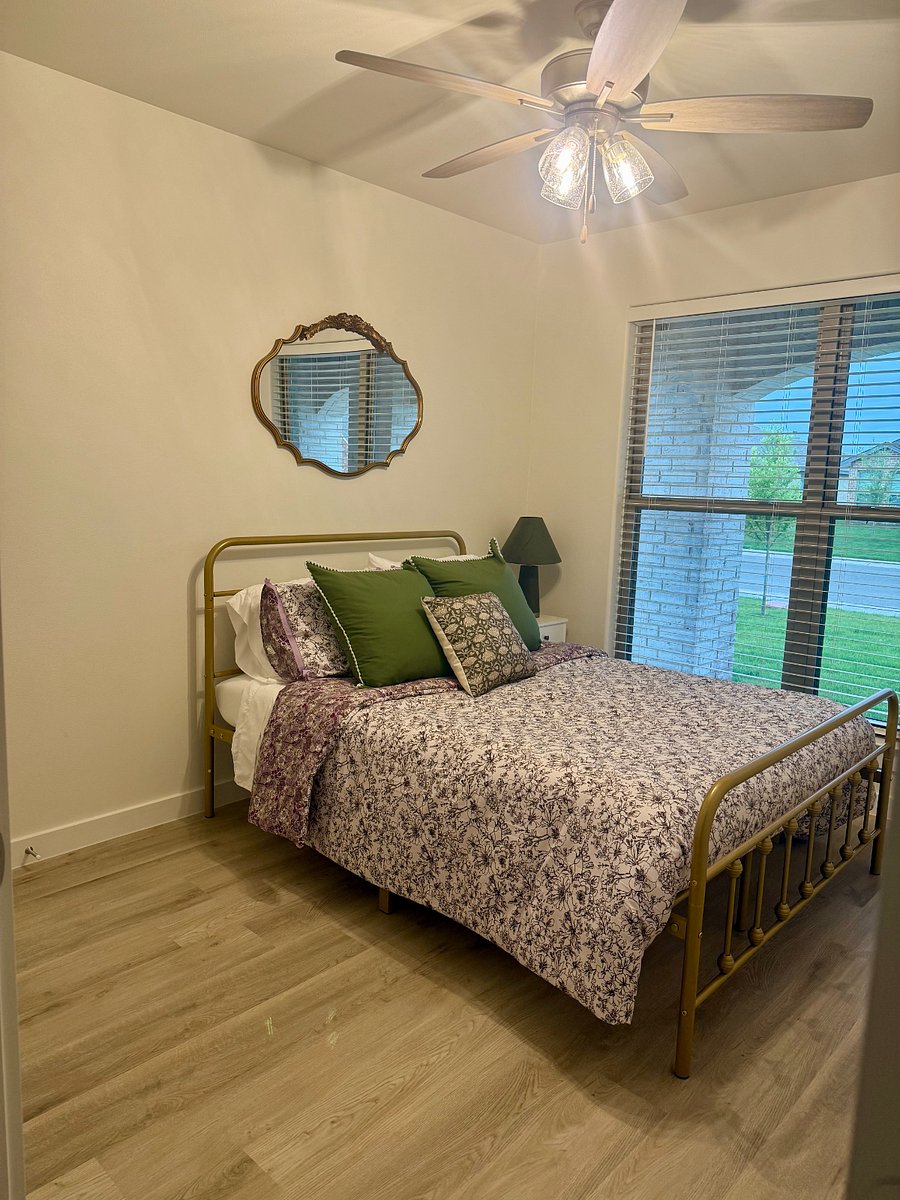 Furnished Finder property 1004532_1 photo 4
