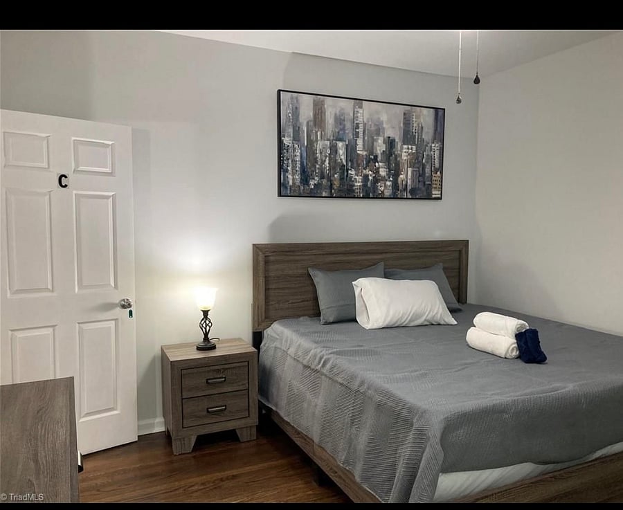 Furnished Finder property 1004548_1 photo 4