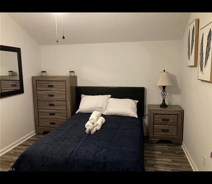 Furnished Finder property 1004548_1 photo 8
