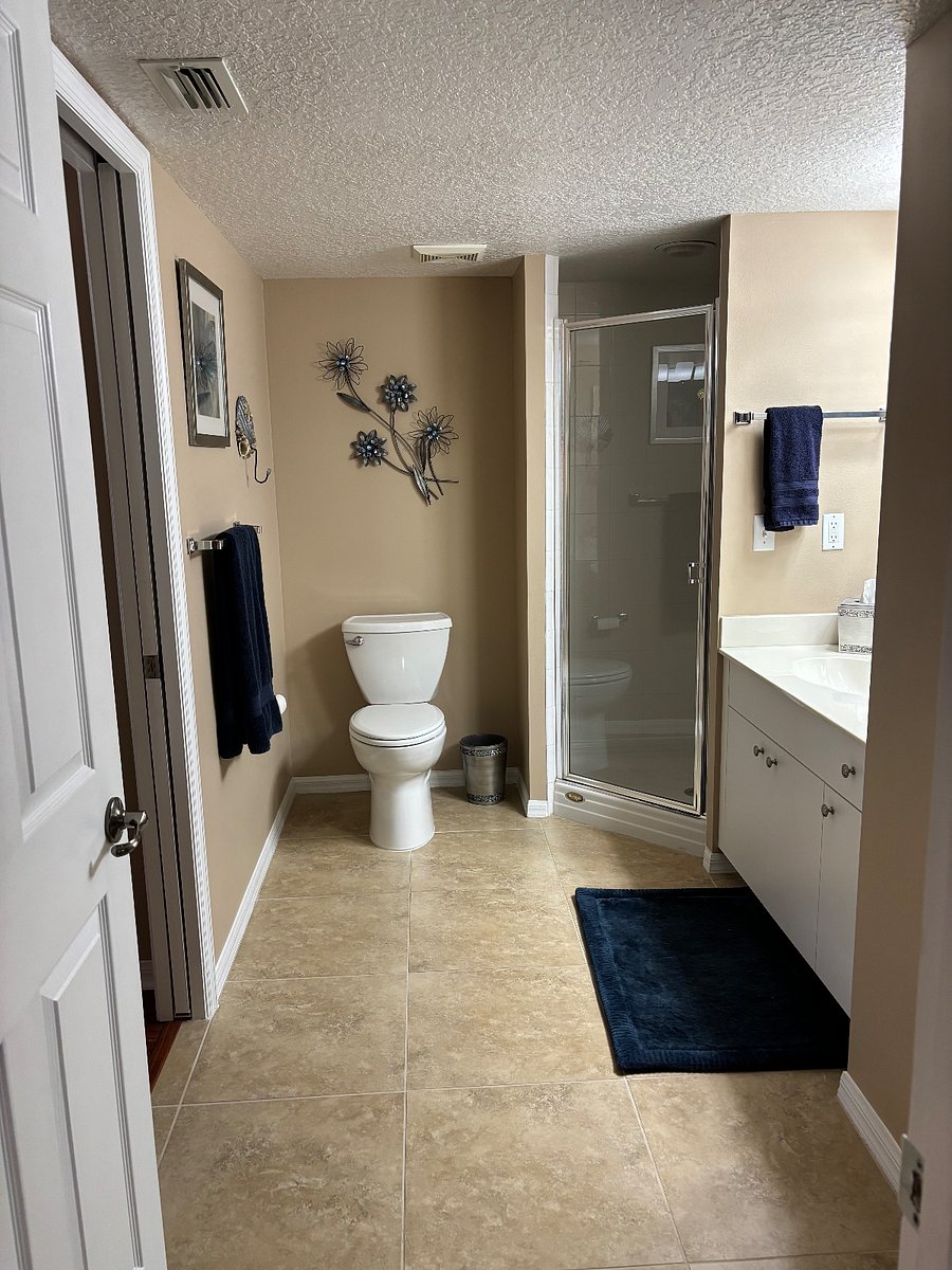 Furnished Finder property 1004549_1 photo 25