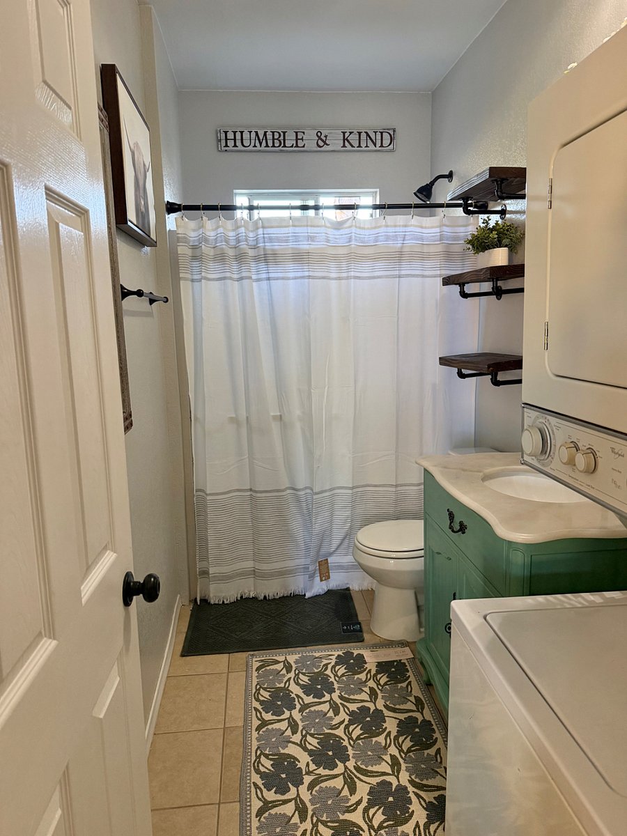 Furnished Finder property 1004556_1 photo 3