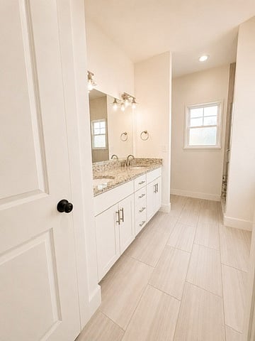 alternate view of primary en suite bathroom