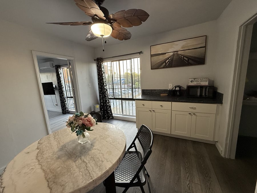 Furnished Finder property 1004597_1 photo 7
