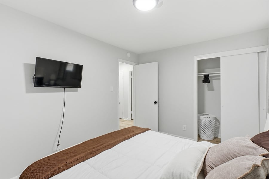 Furnished Finder property 1004605_1 photo 11