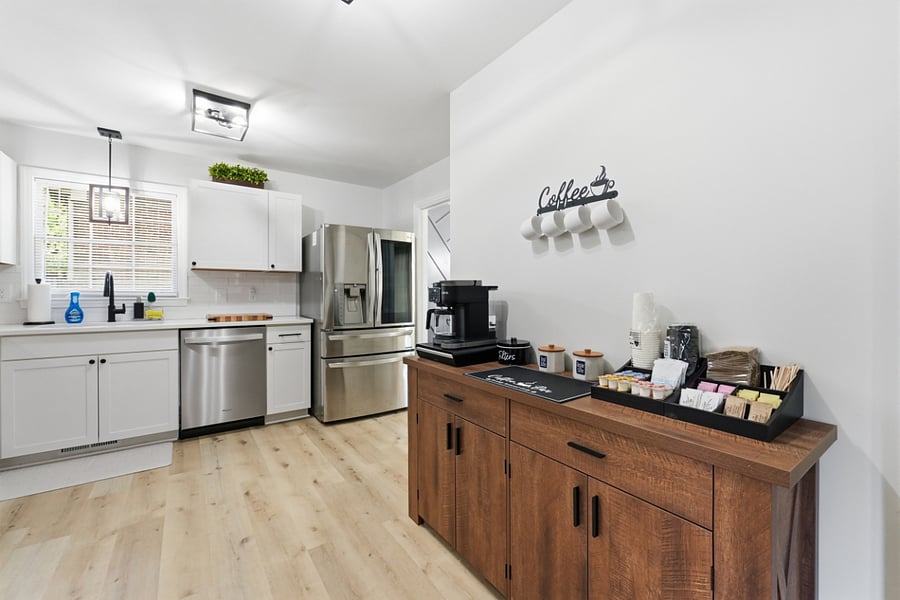 Furnished Finder property 1004605_1 photo 19