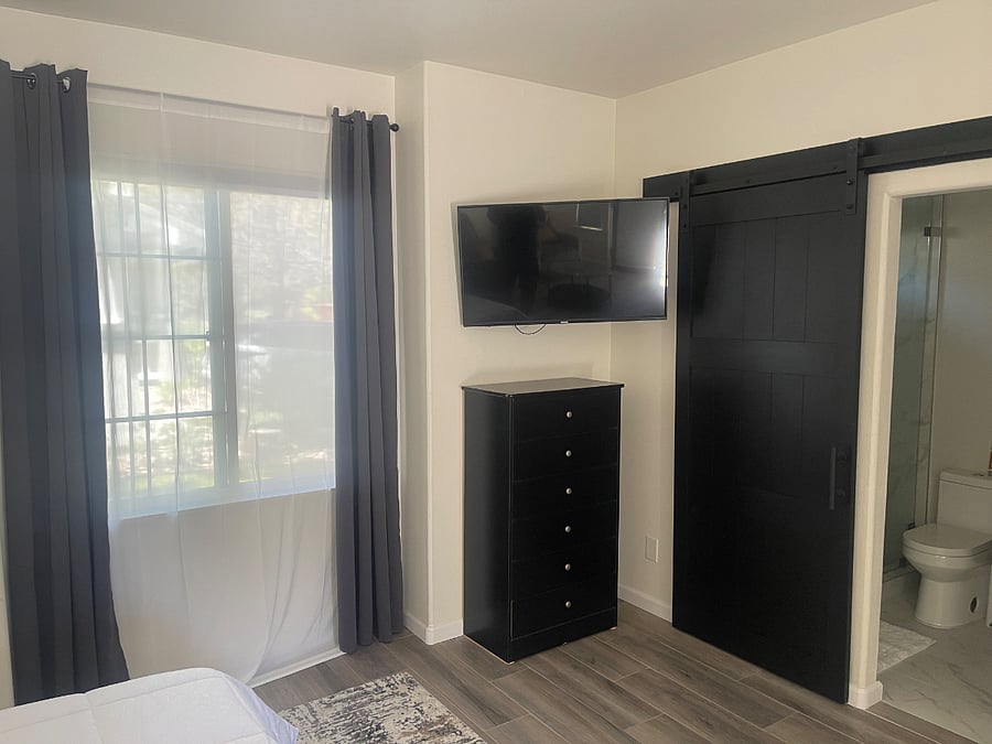 Furnished Finder property 1004611_1 photo 17