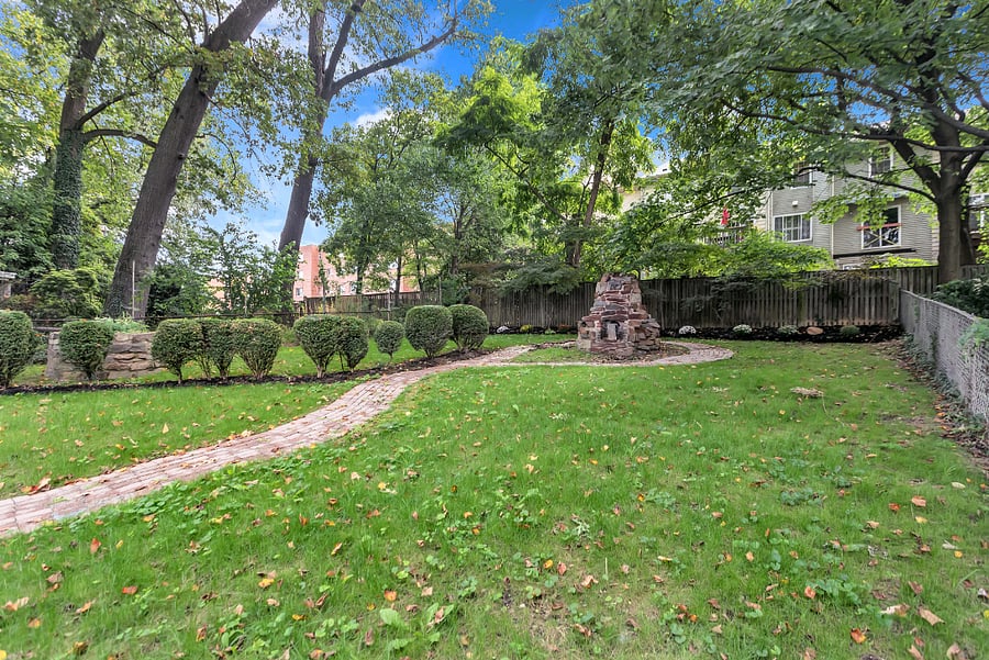 Furnished Finder property 1004618_1 photo 3