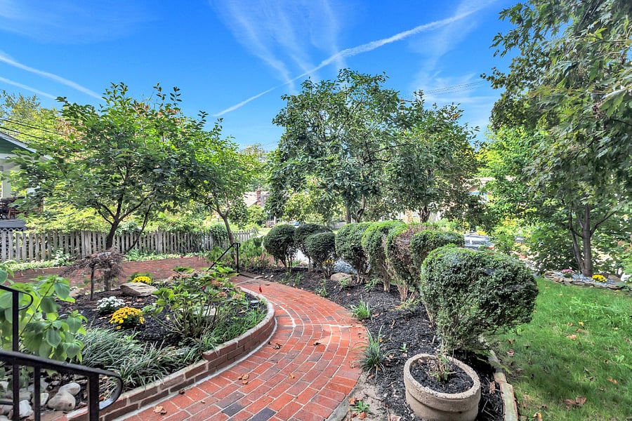 Furnished Finder property 1004618_1 photo 4