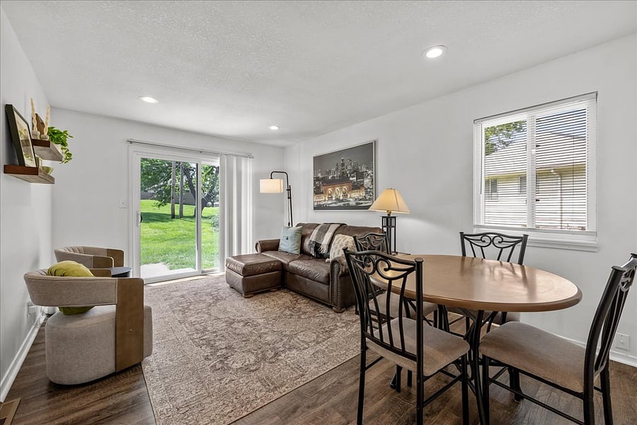 Furnished Finder property 1004640_1 photo 11