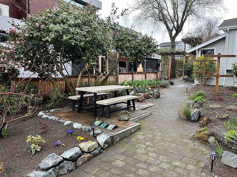 Furnished Finder property 1004642_1 photo 17