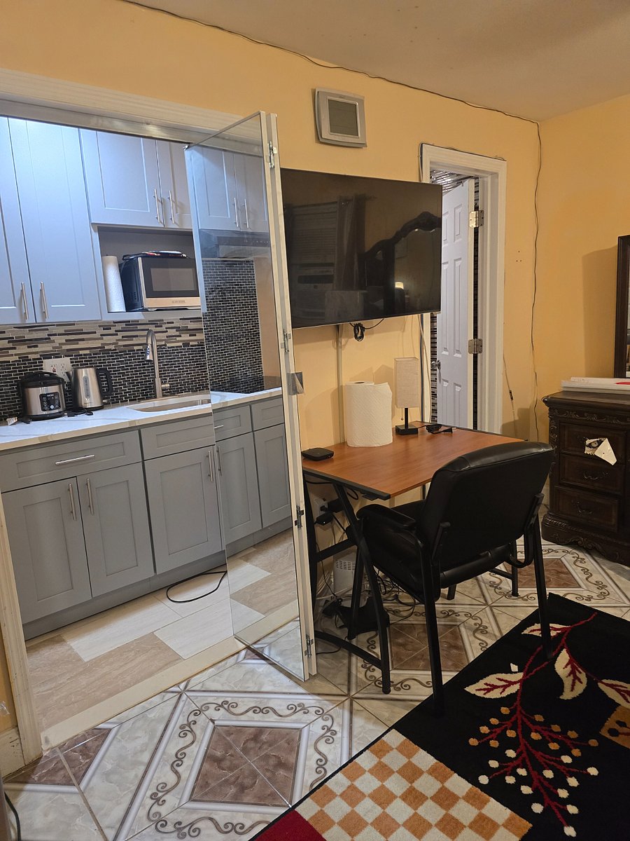 Furnished Finder property 1004649_1 photo 4