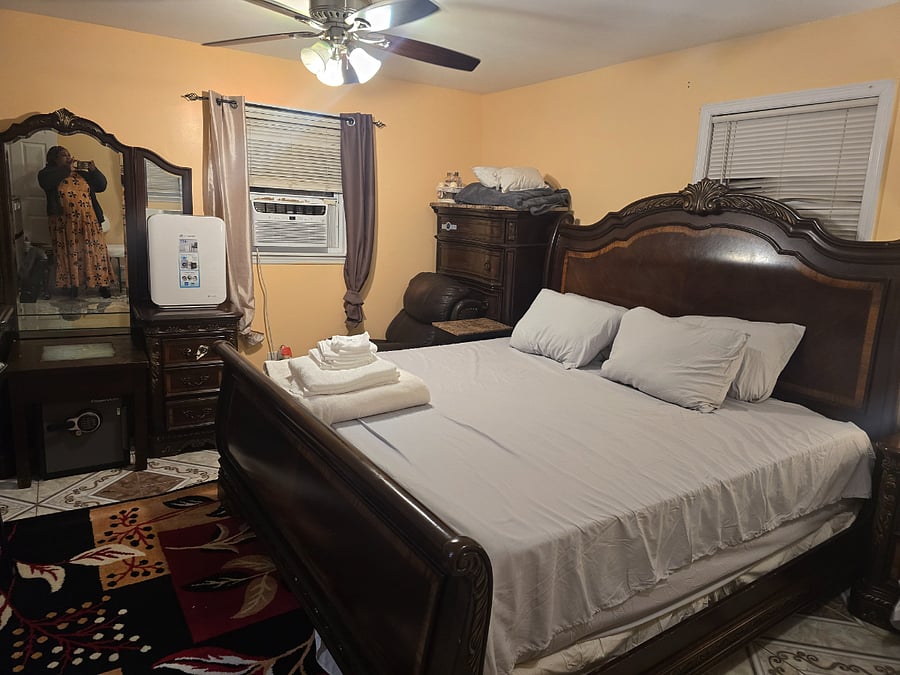 Furnished Finder property 1004649_1 photo 8