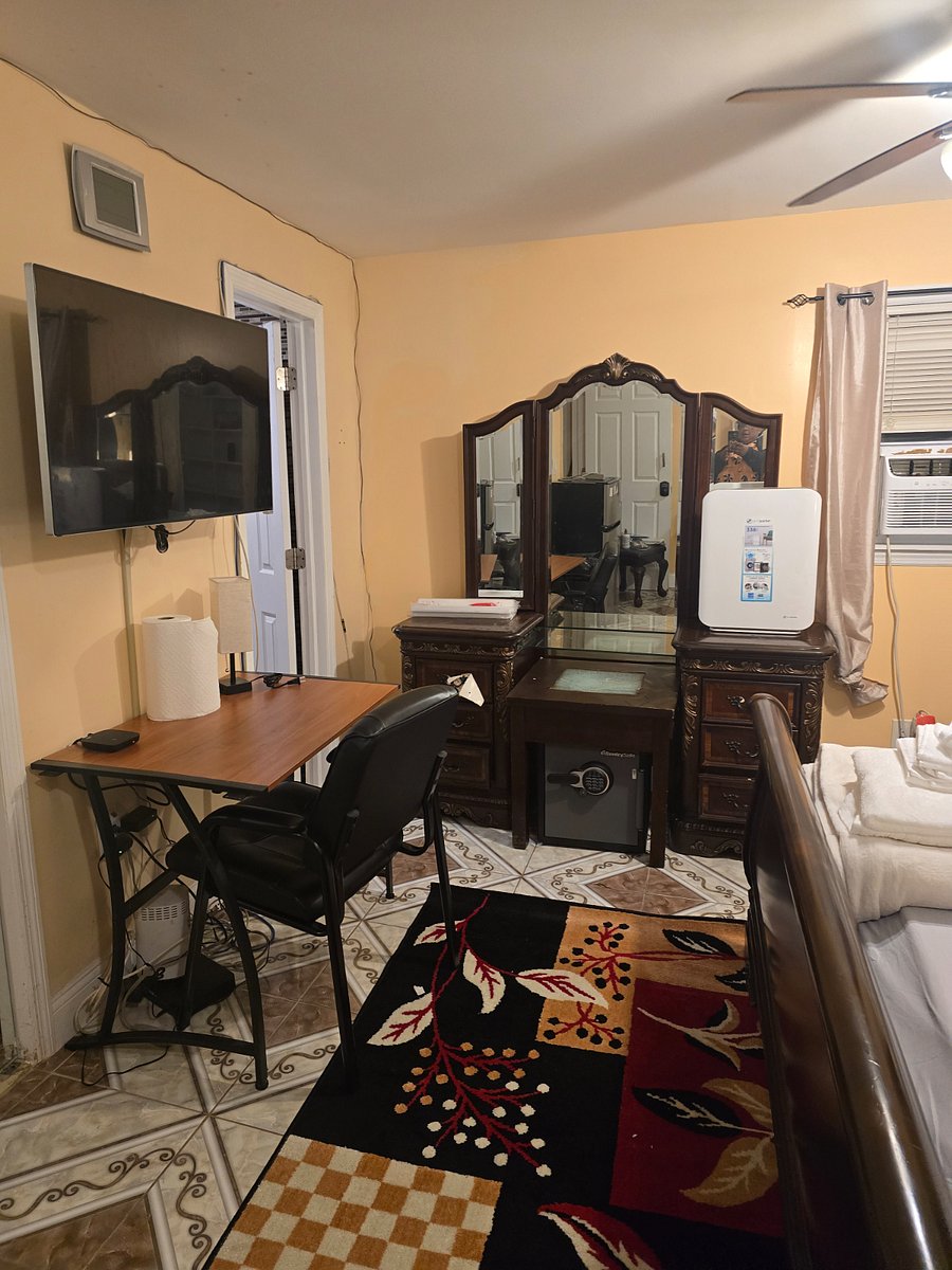 Furnished Finder property 1004649_1 photo 16