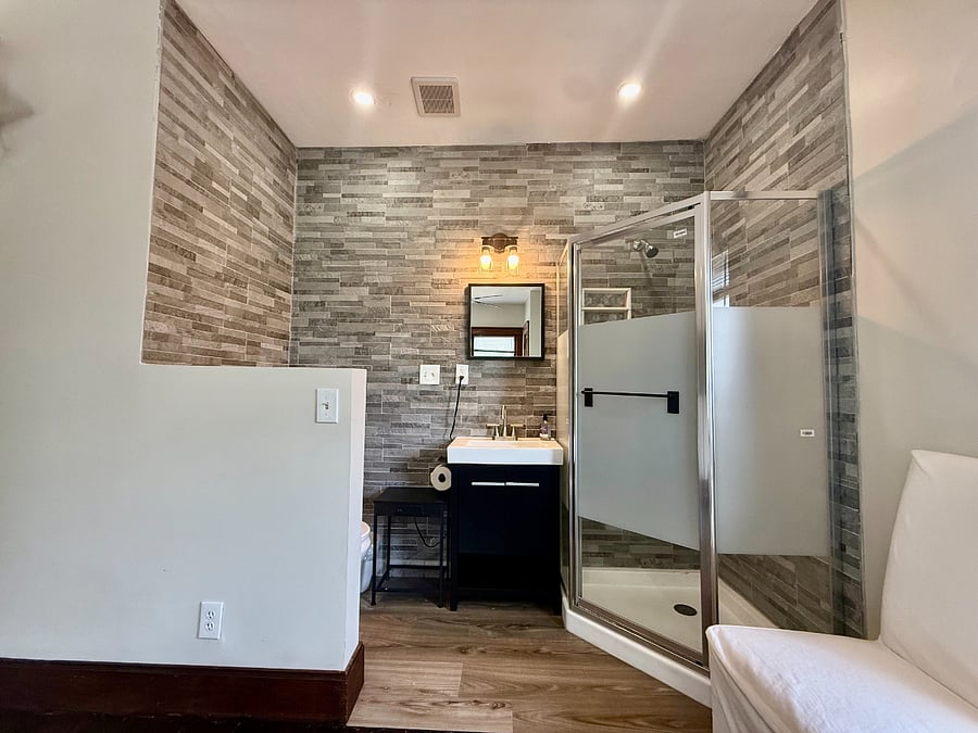 Furnished Finder property 1004653_1 photo 2