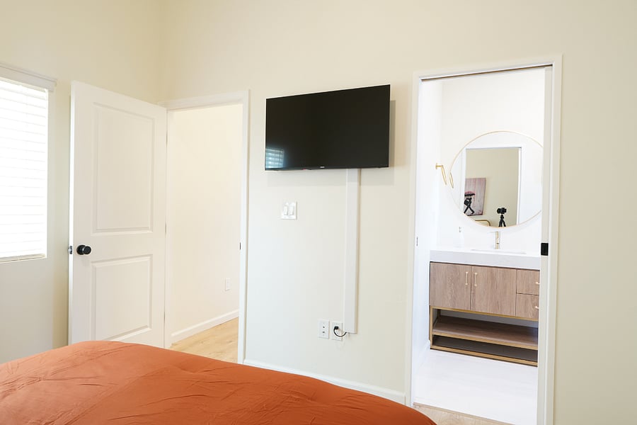 Furnished Finder property 1004658_1 photo 14