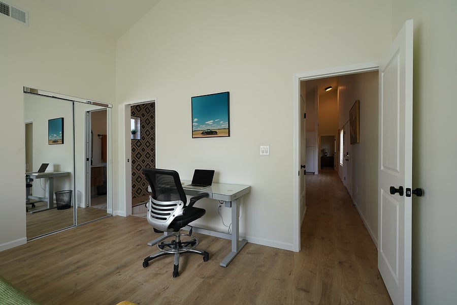 Furnished Finder property 1004658_1 photo 24