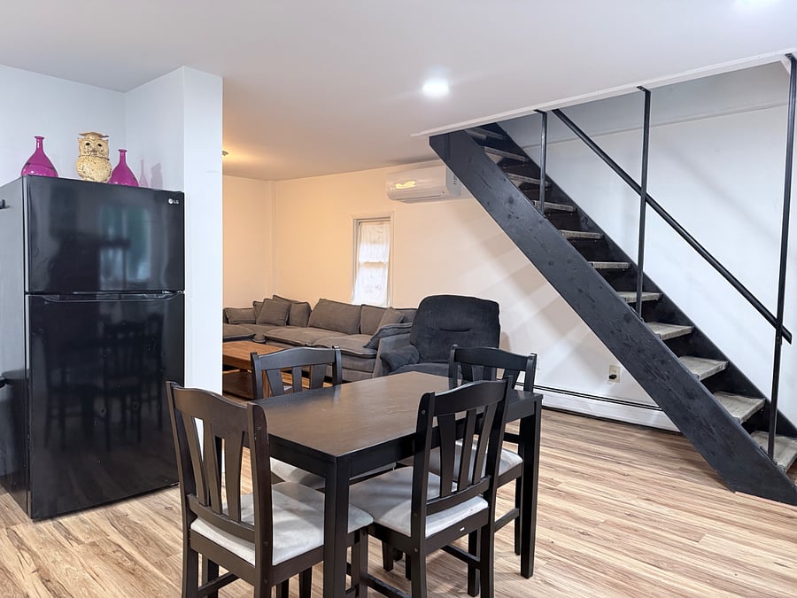 Furnished Finder property 1004669_1 photo 3