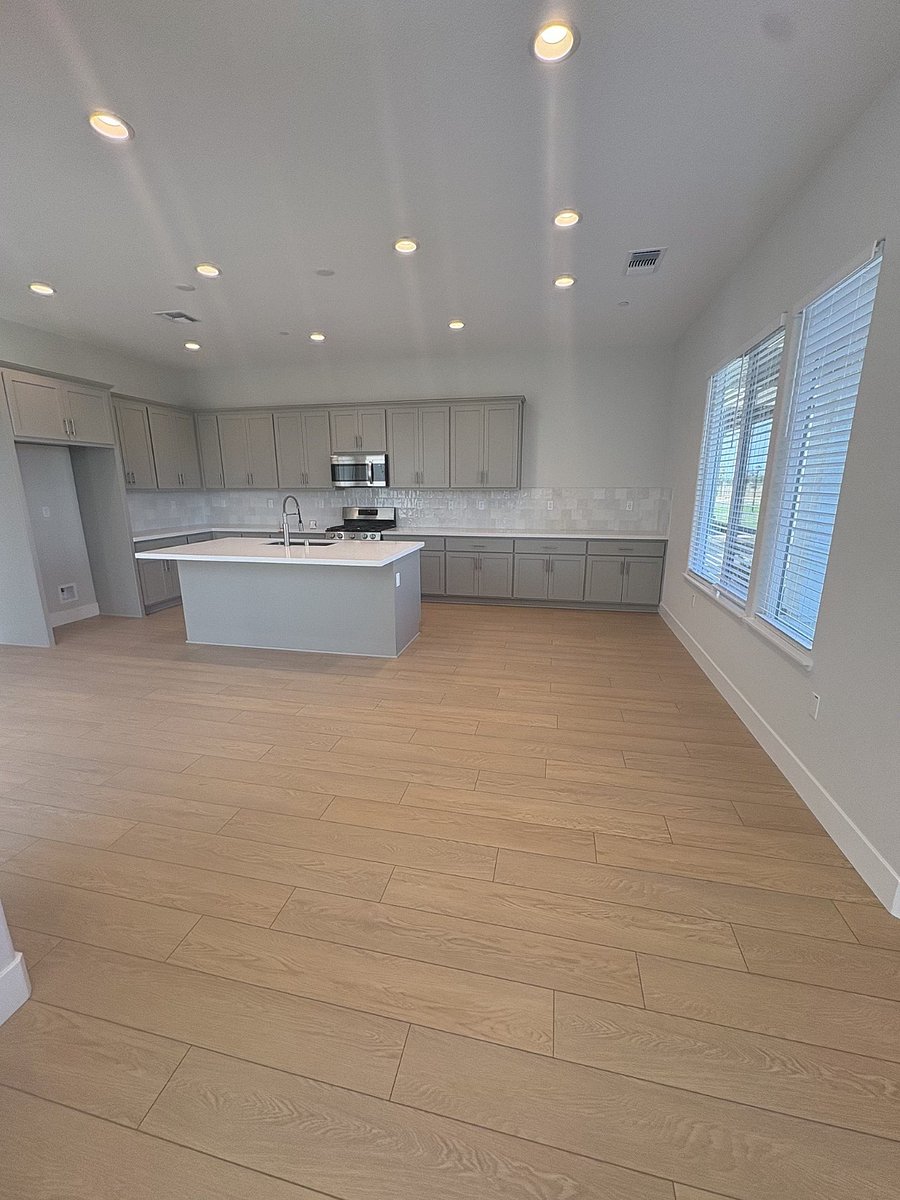 Furnished Finder property 1004672_1 photo 24