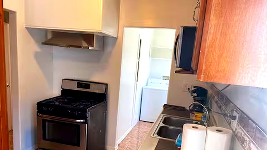Furnished Finder property 1004673_1 photo 16