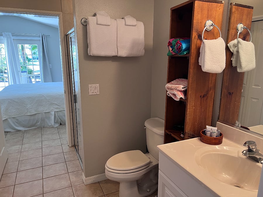 Bathroom just off of the bedroom