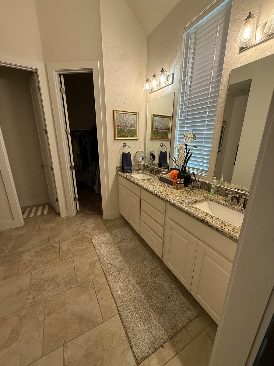 Furnished Finder property 1004692_1 photo 11