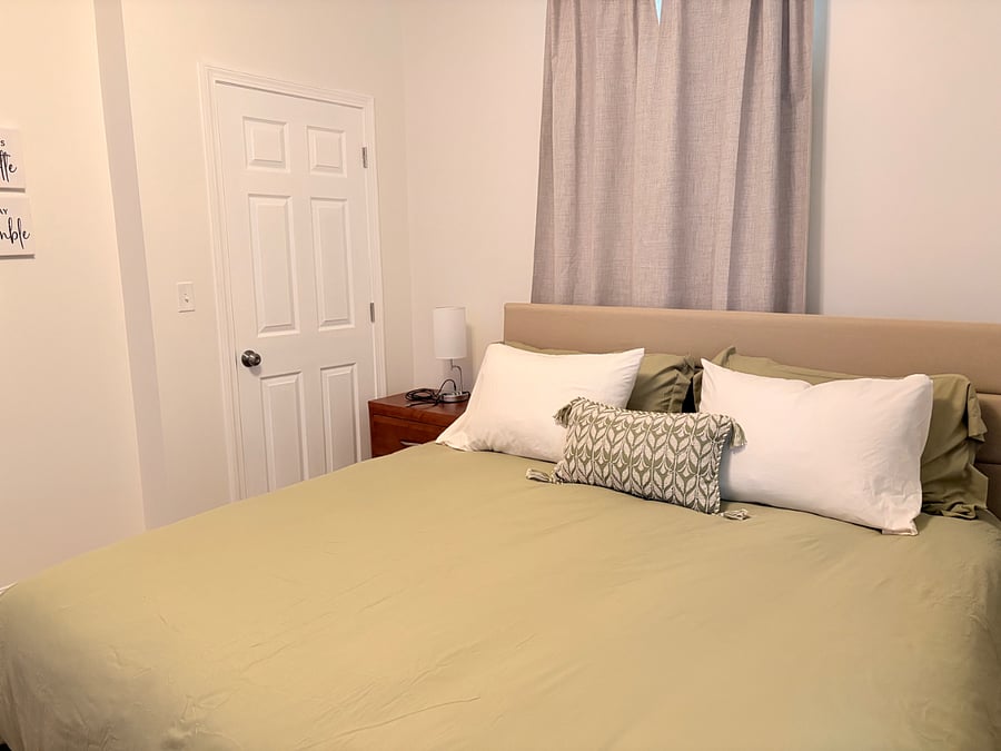 Furnished Finder property 1004696_1 photo 4