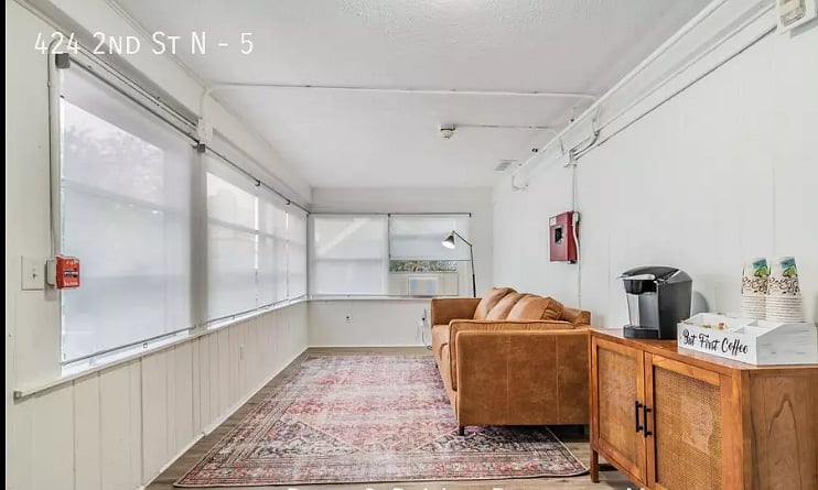 Furnished Finder property 1004700_1 photo 4
