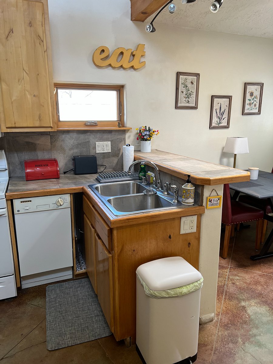 Furnished Finder property 1004726_1 photo 3