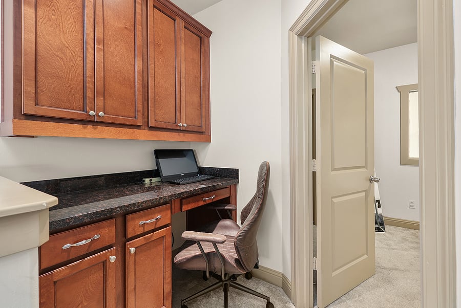 Furnished Finder property 1004730_1 photo 11