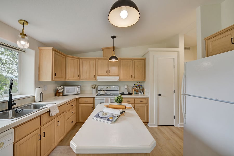 Furnished Finder property 1004733_1 photo 8