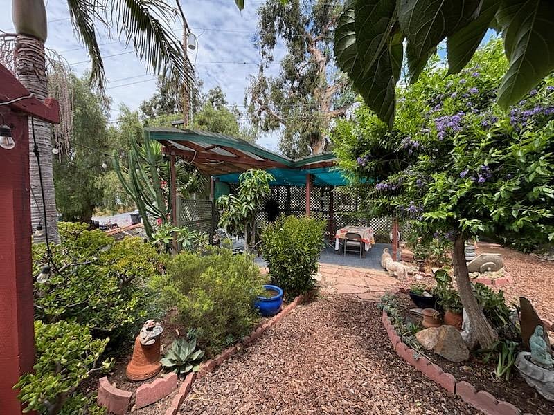 Furnished Finder property 1004749_1 photo 22