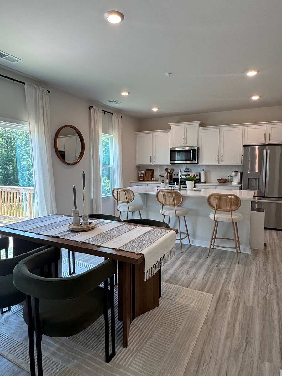 Furnished Finder property 1004757_1 photo 12