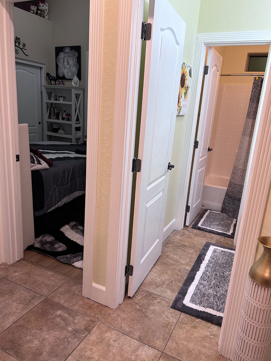 Furnished Finder property 1004767_1 photo 4