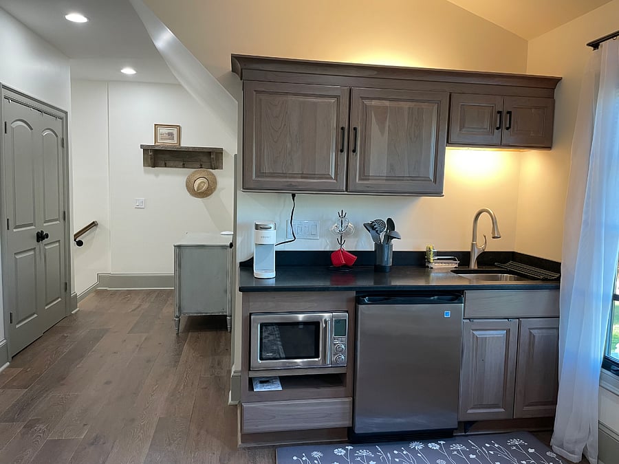 Furnished Finder property 1004778_1 photo 3