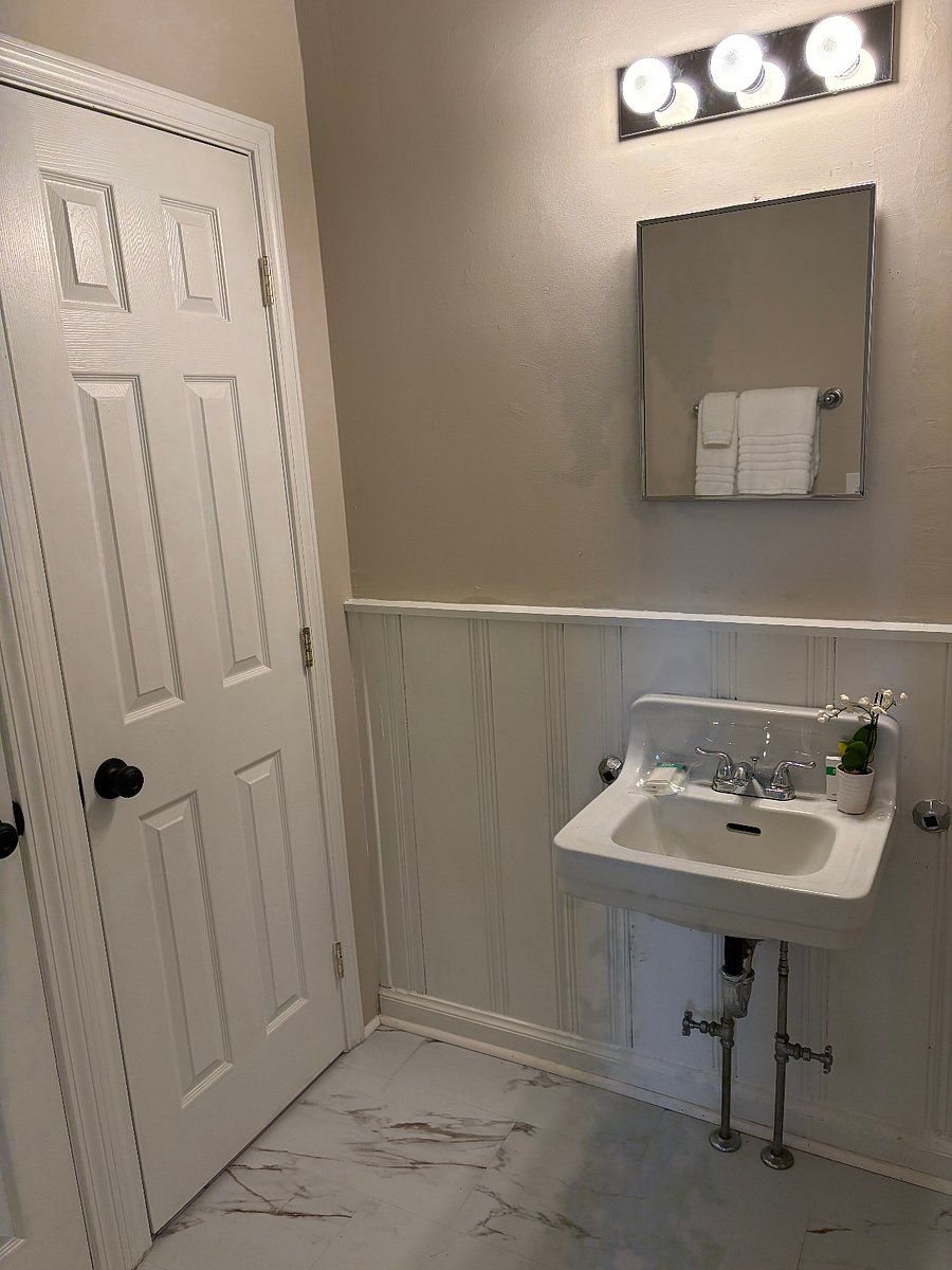 Furnished Finder property 1004794_1 photo 8