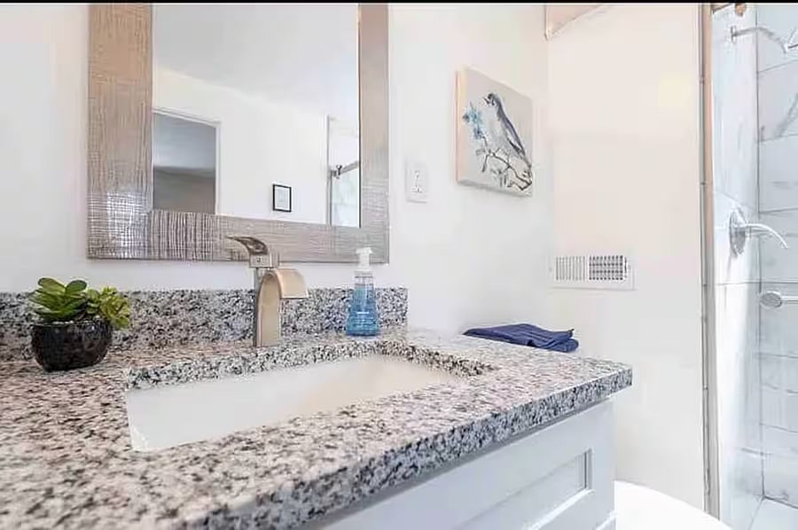 Furnished Finder property 1004819_3 photo 8