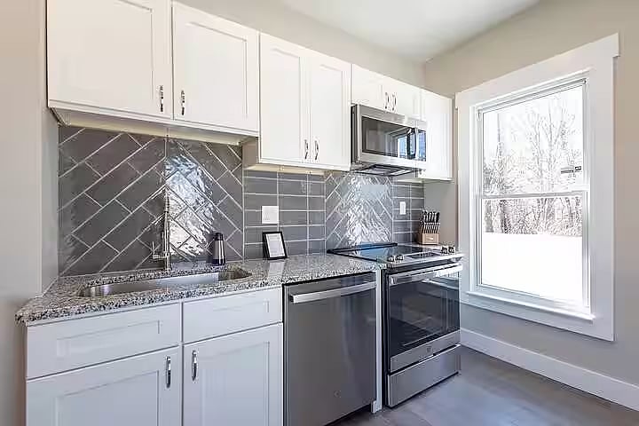 Furnished Finder property 1004819_4 photo 15
