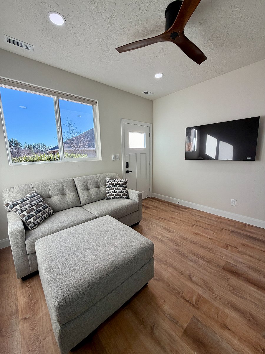 Furnished Finder property 1004820_1 photo 4