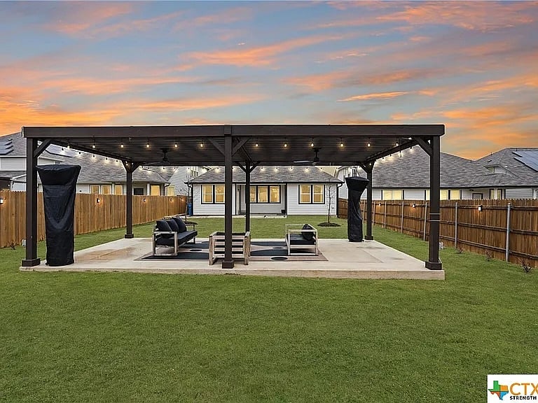 huge functional backyard with fire pit