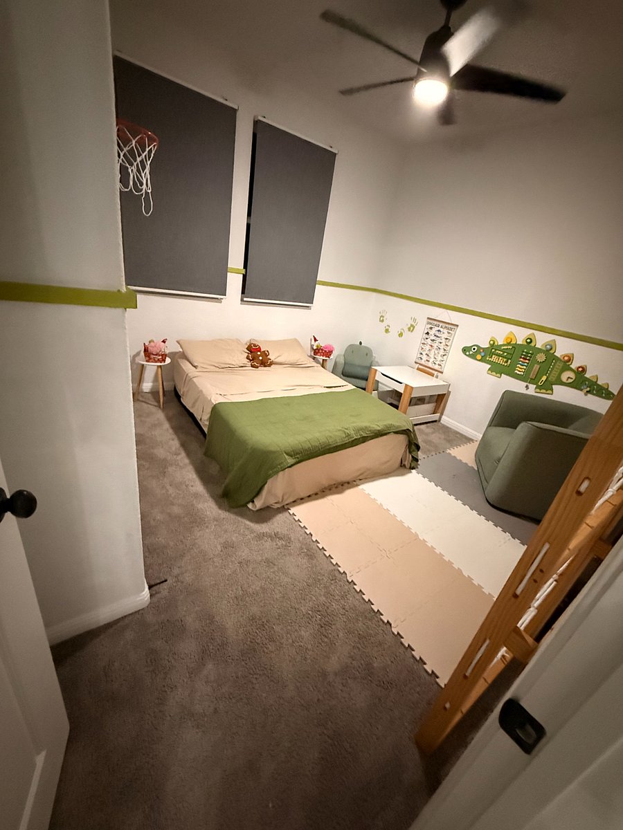 playroom with Queen air mattress