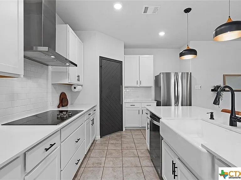 Kitchen, pre- flooring updates