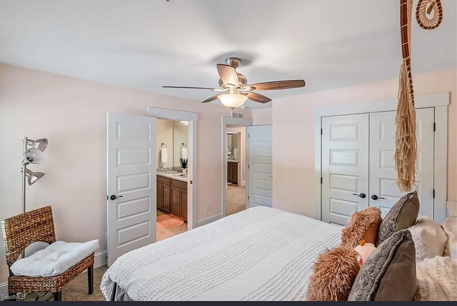 Furnished Finder property 1004836_1 photo 15