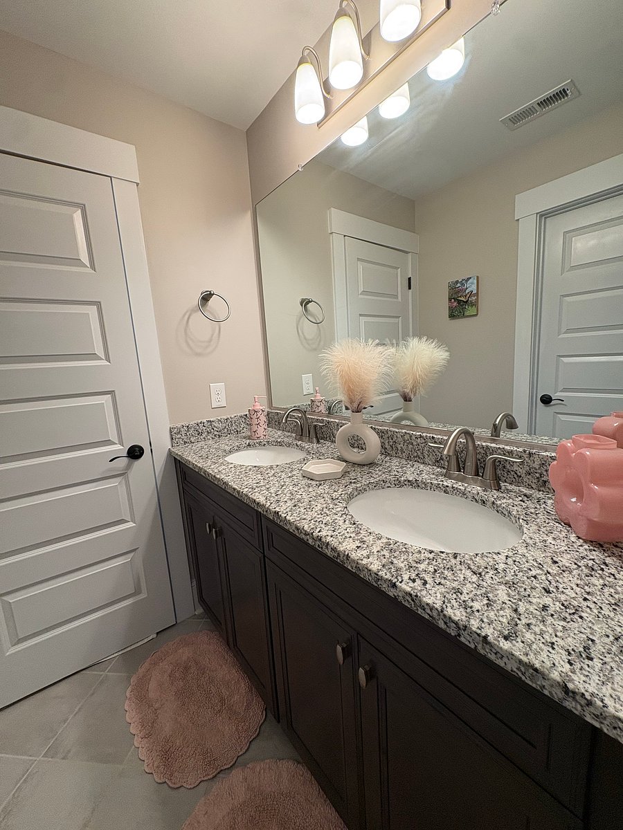 Furnished Finder property 1004836_1 photo 3