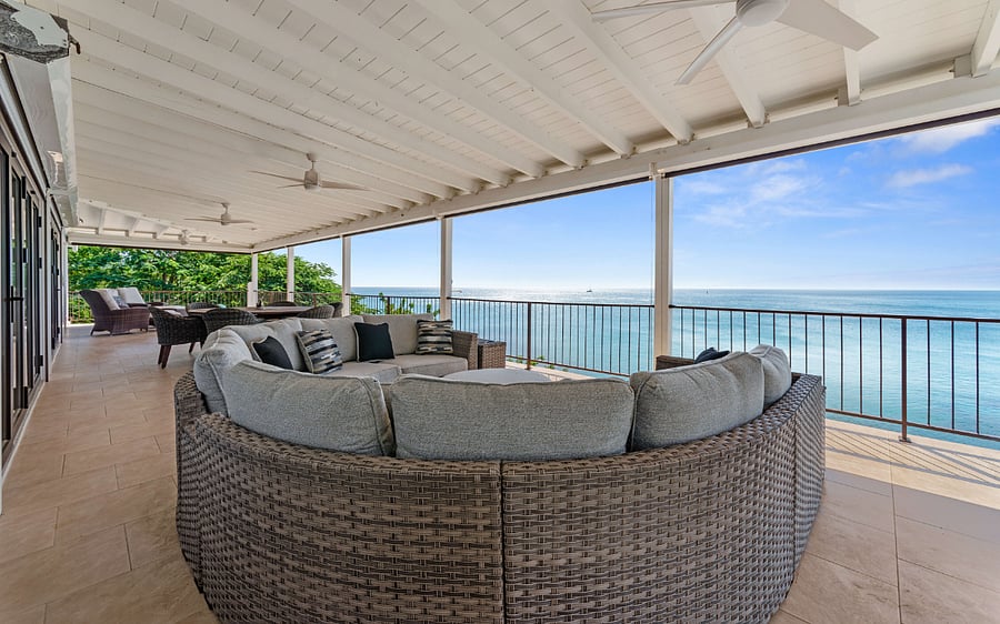 Large patio Co